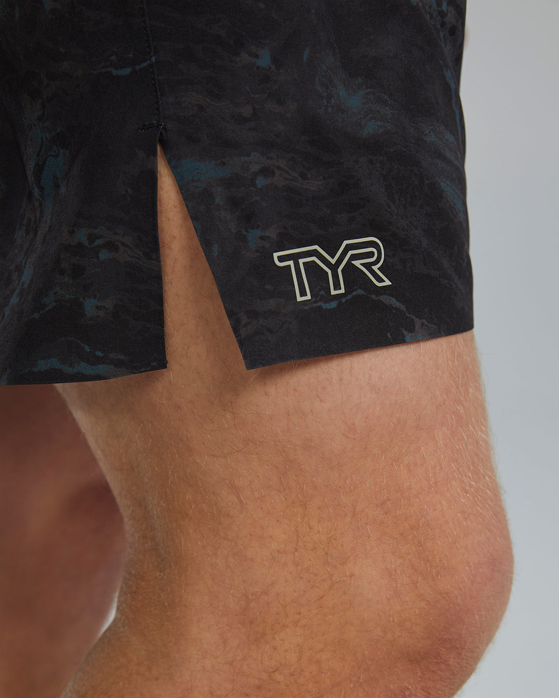 Tyr Men Unbroken Short Unlined 7